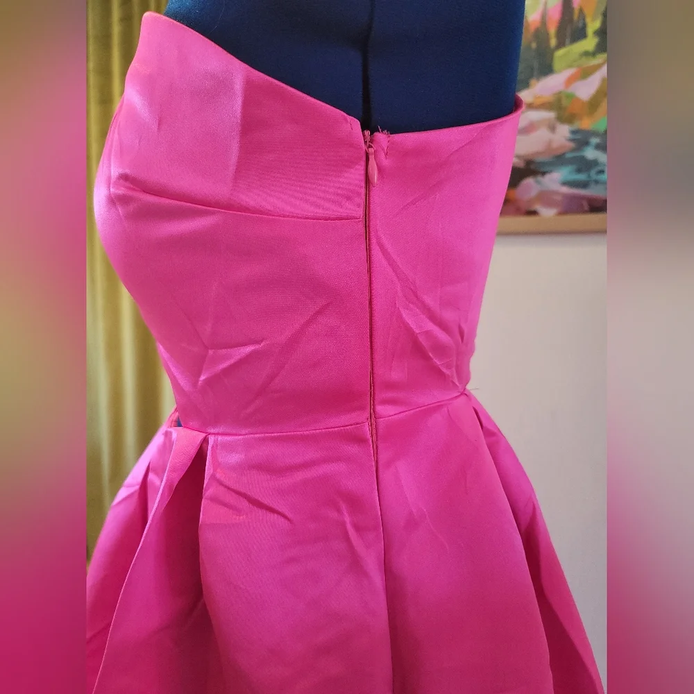 Faereisty NWOT Hot Pink One-Shoulder Prom Dress With Cutout Size XL - Picture 4 of 5